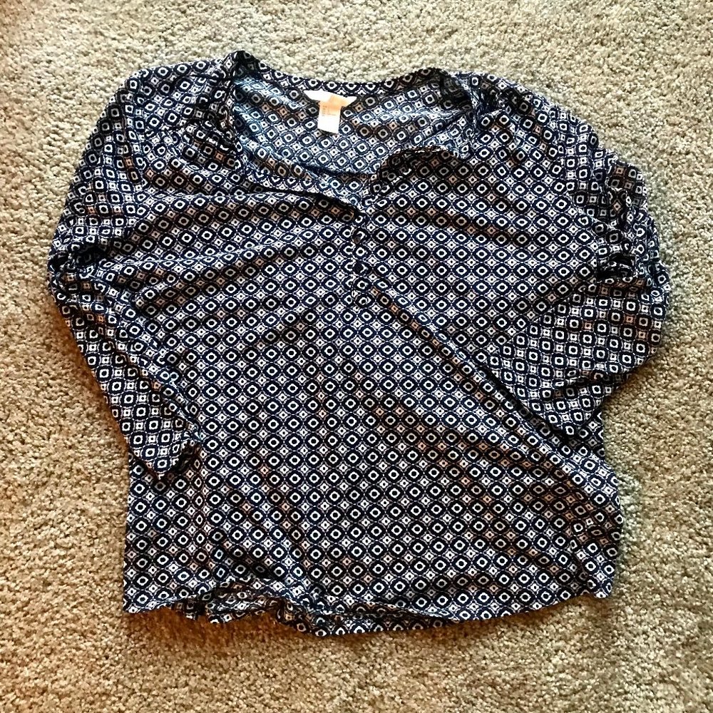 H&M Navy and Light Pink Top